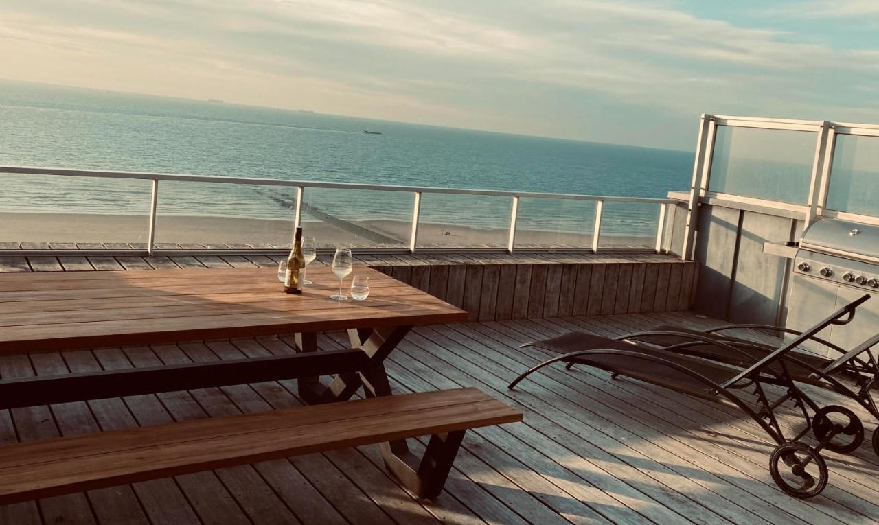 Penthouse Sea-Loft Blankenberge, Uniek Zeezicht, Luxeloft Met 40M2 Terras! Apartment Bagian luar foto